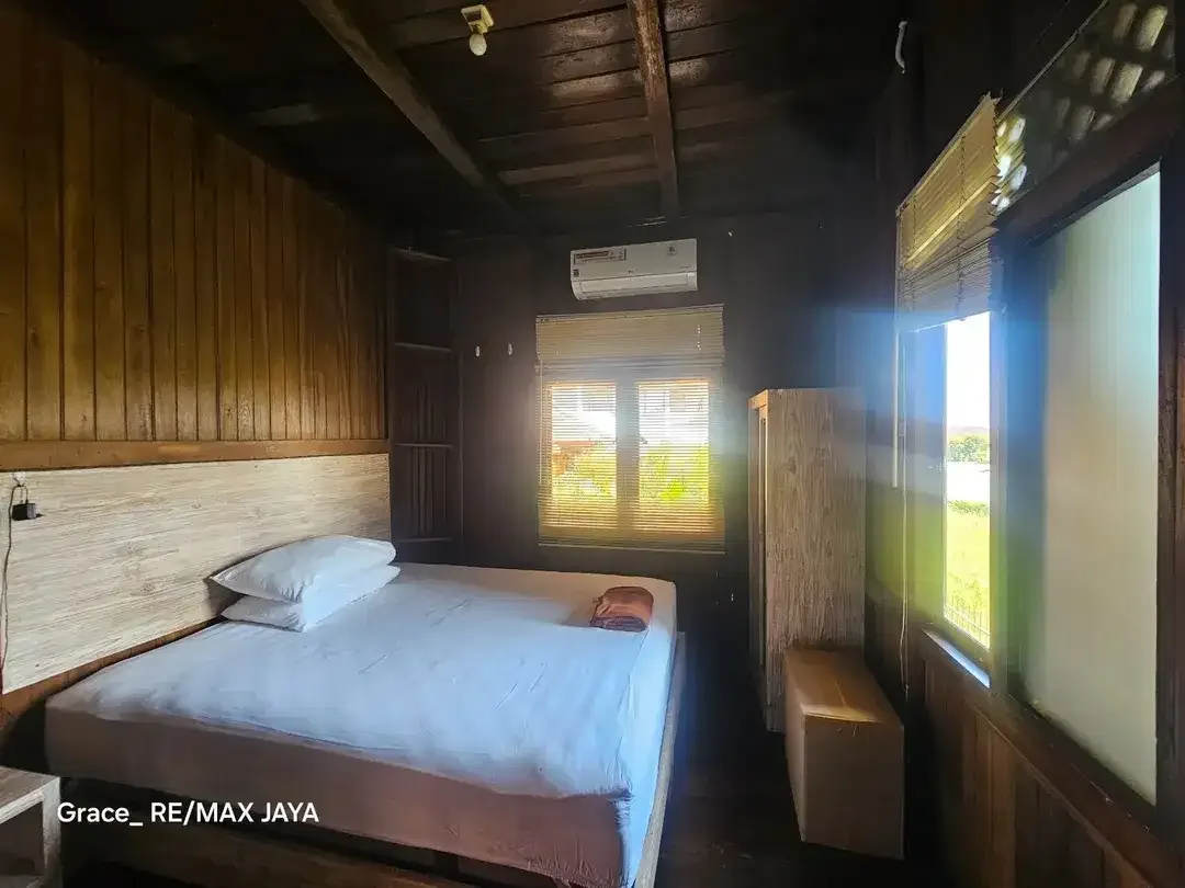 Boutique Villa Estate 1,000 M² with 7 Bedroom For Sale Umalas, Kuta - Image 3 of 10