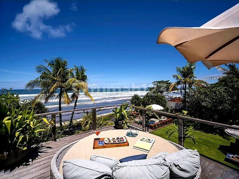 Dijual Cepat Villa Luxury Beach Front/ Los Pantai Seminyak - Image 1 of 4