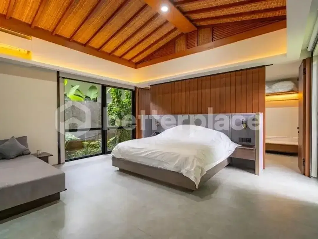 Luxury Modern Villa in Bukit Jimbaran 5 Bedrooms with Expansive Premium Residence - Image 7 of 10