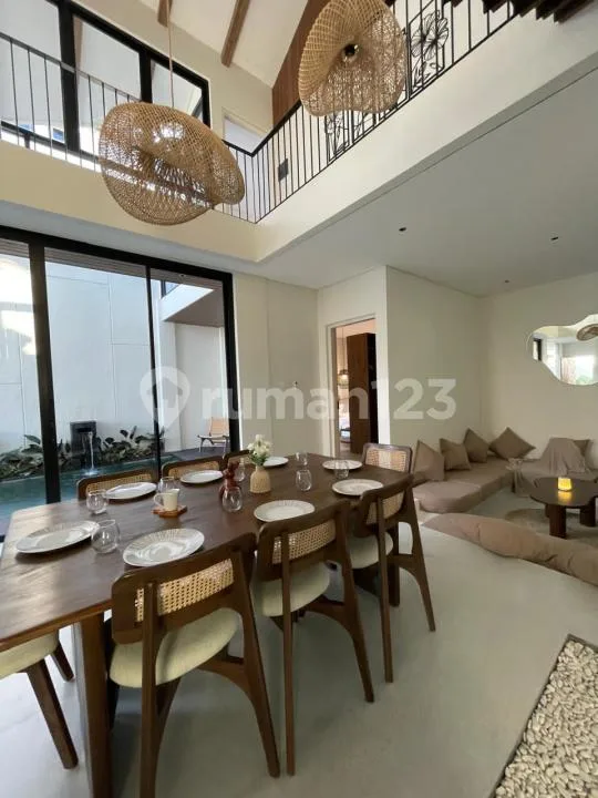 Premium 4 Bedrooms Tropical Modern Villa In Seminyak - Image 3 of 4