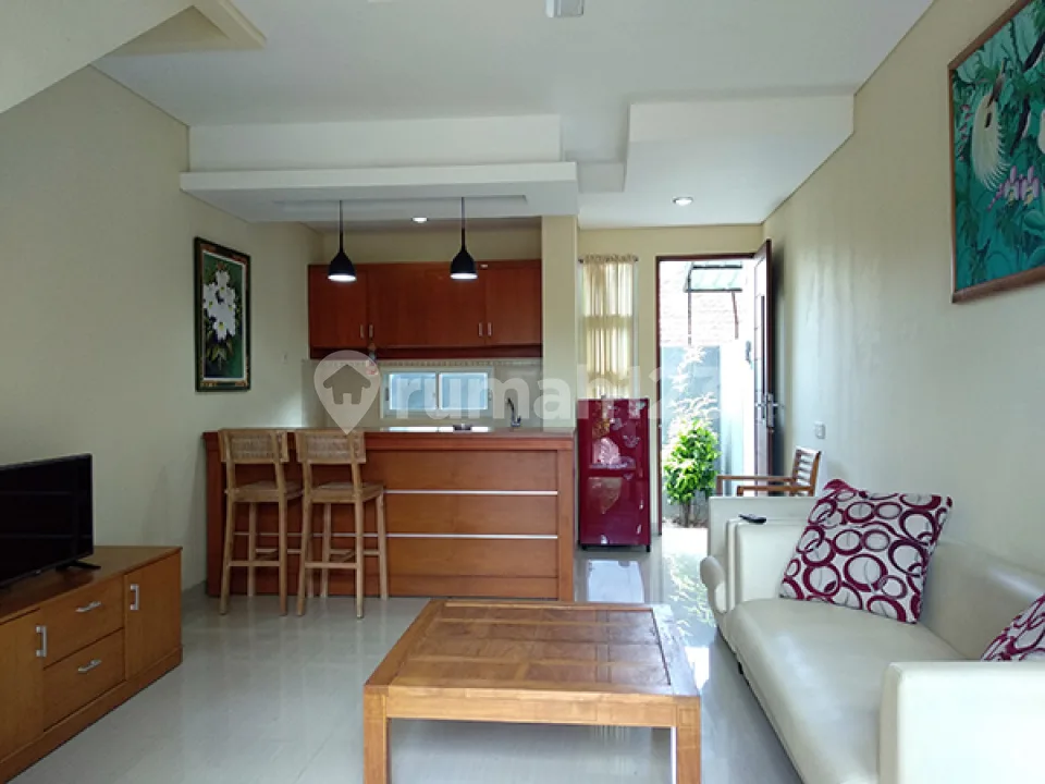 Amr-076.Sri | Apartement Suite Room Jl Raya Niti Mandala Renon Denpasar - Image 1 of 4