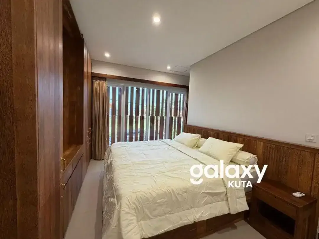 DISEWAKAN VILLA LOKASI PREMIUM DI PENGIASAN SANUR DENPASAR - Image 6 of 10