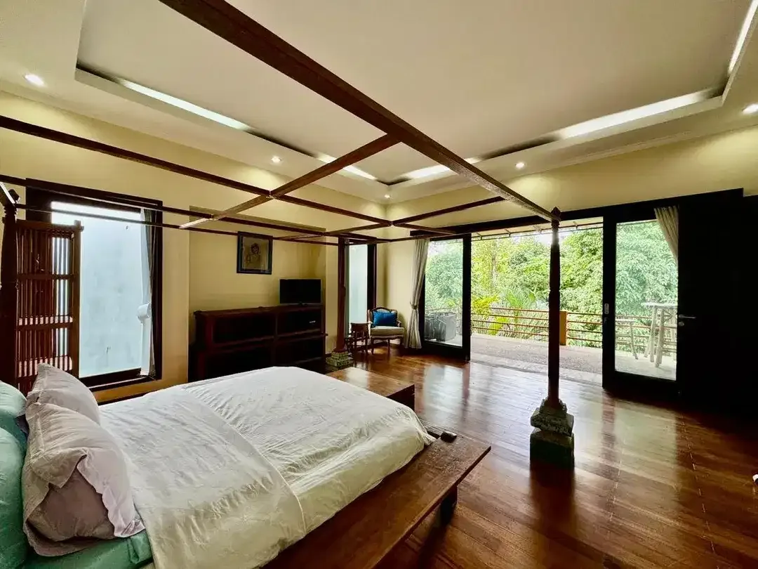 Villa Colosal River & Jungle View, Semer Kerobokan - Image 6 of 10