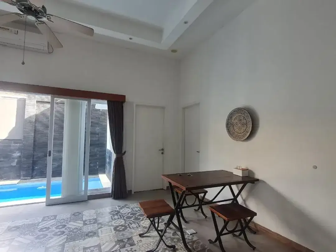 Disewakan Villa Bagus Petitenget - Seminyak - Image 2 of 10