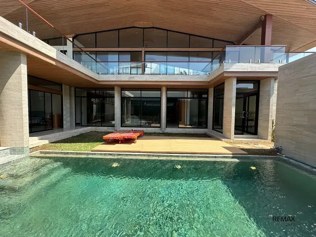 Villa Mewah Cantik Lokasi Strategis Dijual, di Area Sanur Denpasar - Image 4 of 10