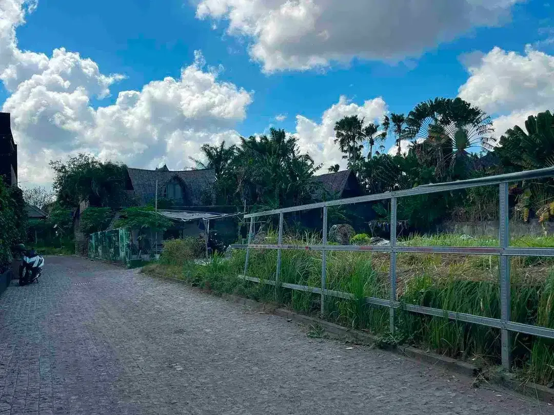 Tanah Link Villa Dekat Pantai Tibubeneng Berawa Bali - Image 4 of 6