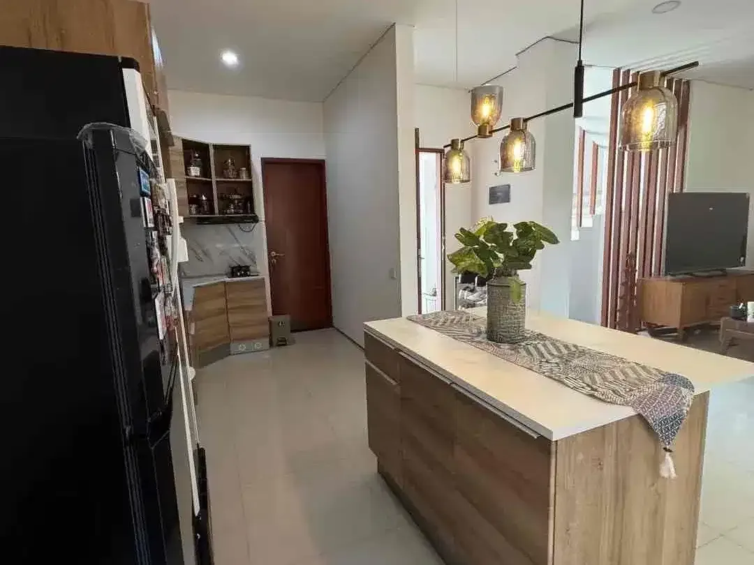 Rumah modern minimalis  iman bonjol dekat JB scoul dan kuta - Image 5 of 10