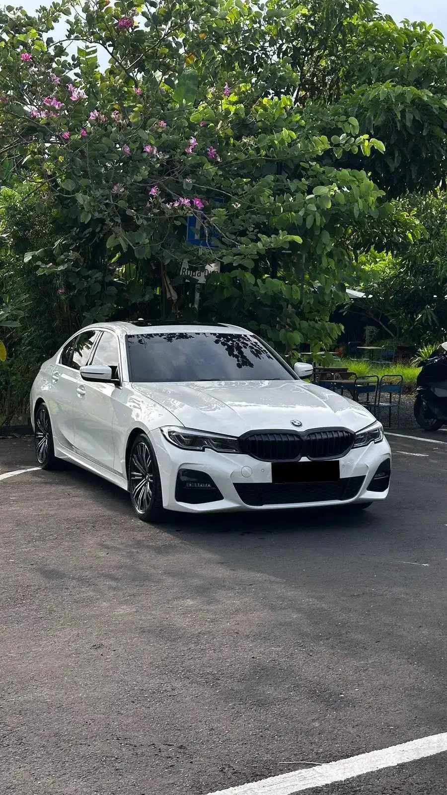BMW 330i G20 MSport 2.0 AT - 2019 - Image 3 of 9