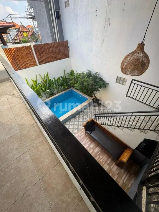 Villa Lokasi Strategis Nyaman Dekat Fasilitas Publik di Seminyak - Image 3 of 4