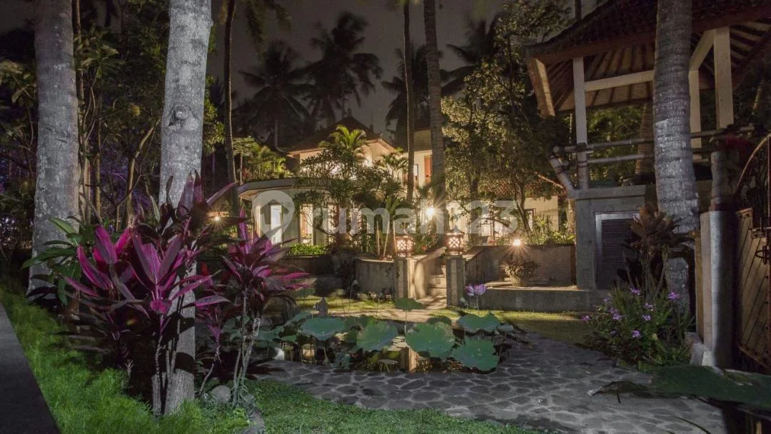 Villa Dijual Lokasi Subagan Karang Asem Bali - Image 1 of 4