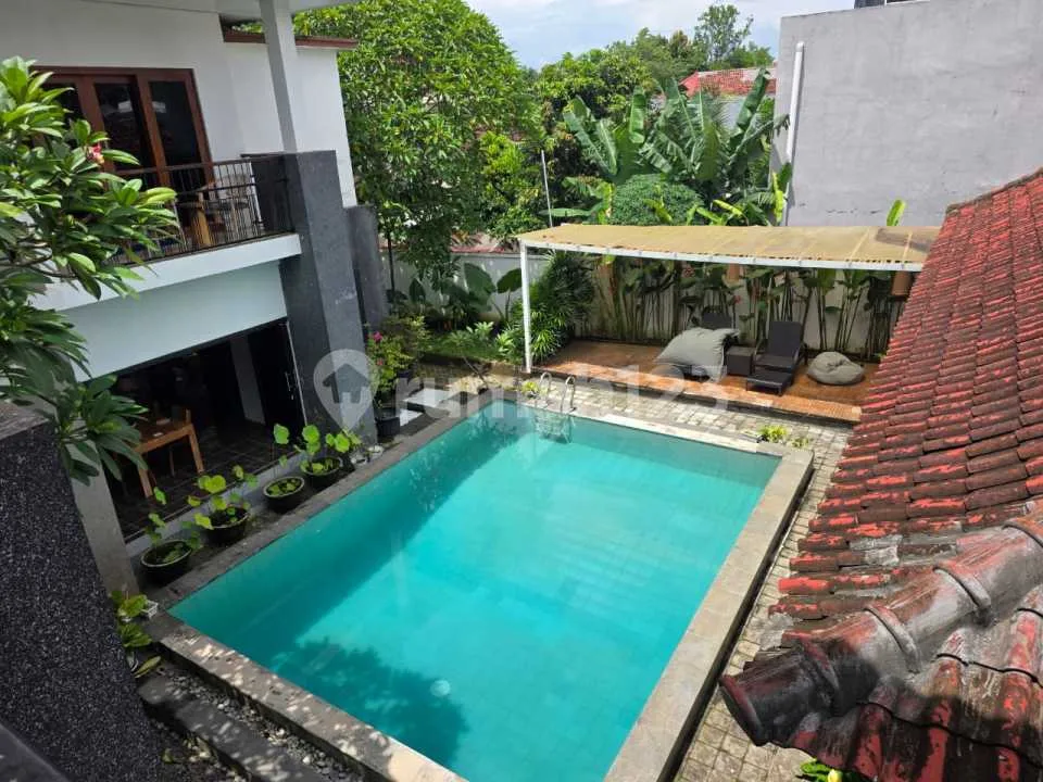 Villa For Lease At Ungasan Yuni Luxury Megah dan Bagus Yn - Image 1 of 4