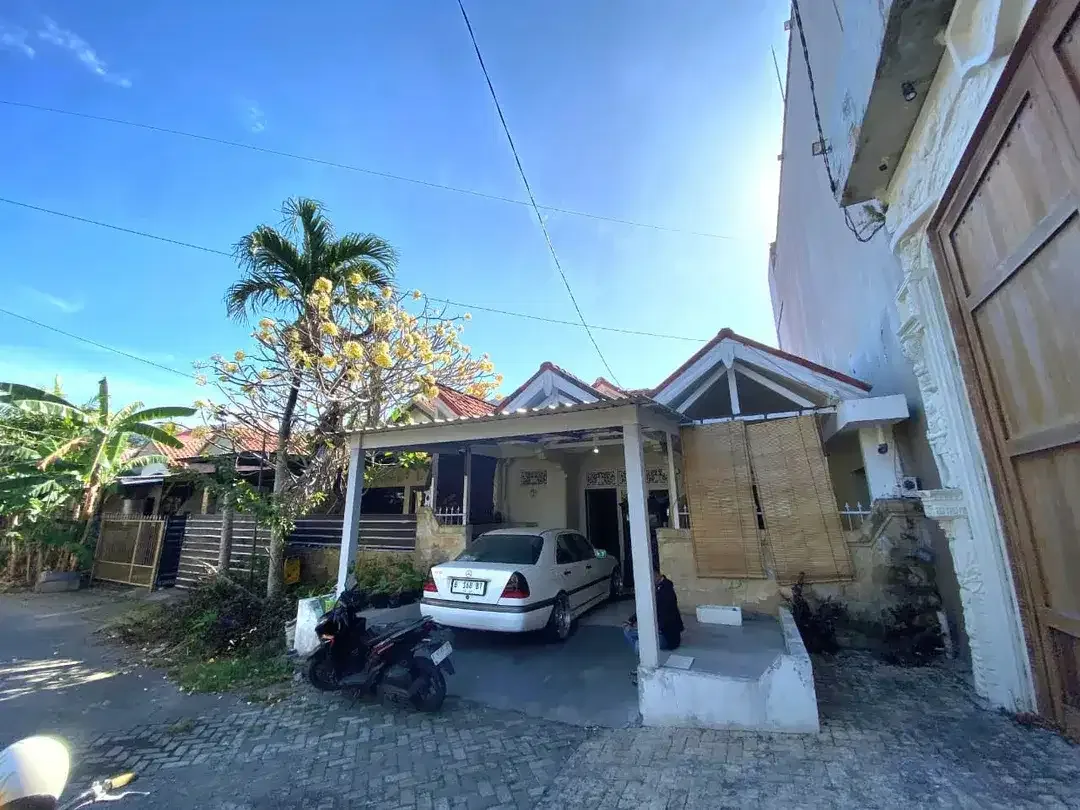 HOUSE NEAR TAMAN RAMA SCHOOL JIMBARAN - Image 1 of 10