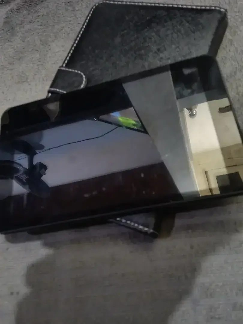 Ipad Air 2/16 dan Tab Go Android Edition all ori segel normal - Image 8 of 9