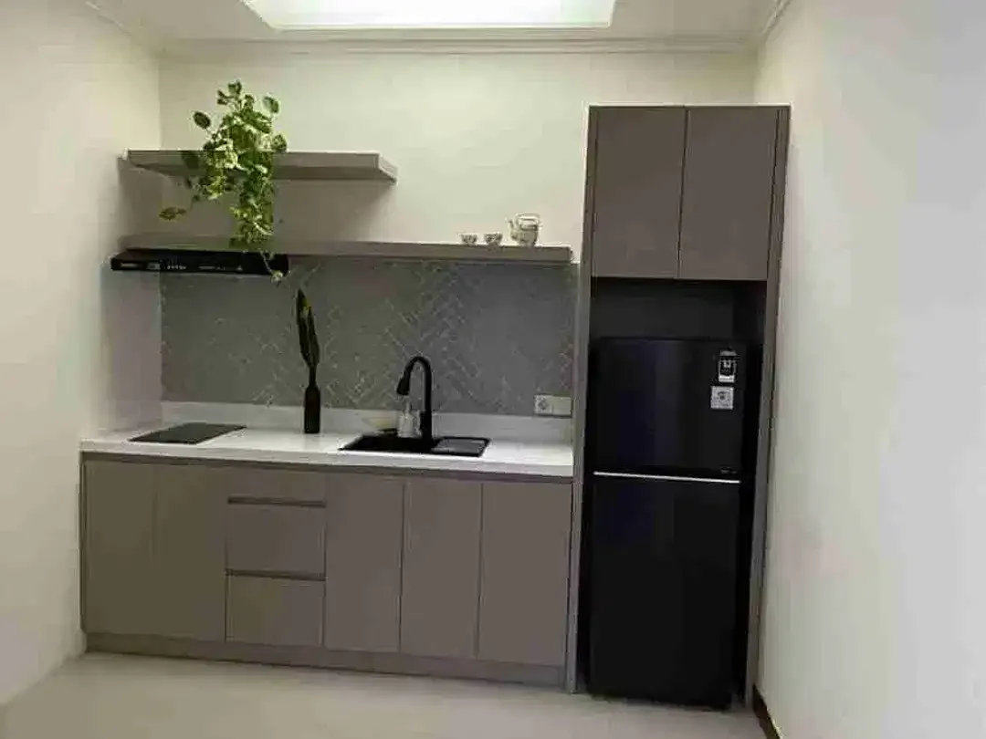 DIJUAL RUMAH SEMI VILLA 2BR DI KOMPLEK PERUMAHAN UNGASAN ADA POOL, FULLY FURNISHED SIAP HUNI - Image 8 of 10