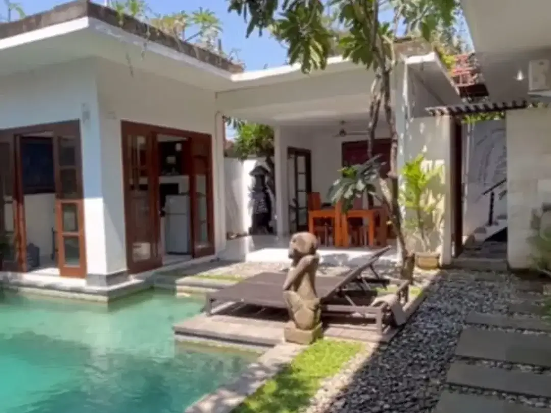 Villa 8kamar Kawasan Wisata Bumi Ayu Sanur Bali - Image 1 of 10