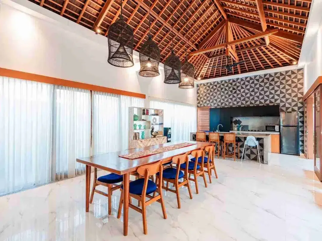 Luxury Villa Tropis 4BR di Kayu Tulang Canggu - Image 8 of 10
