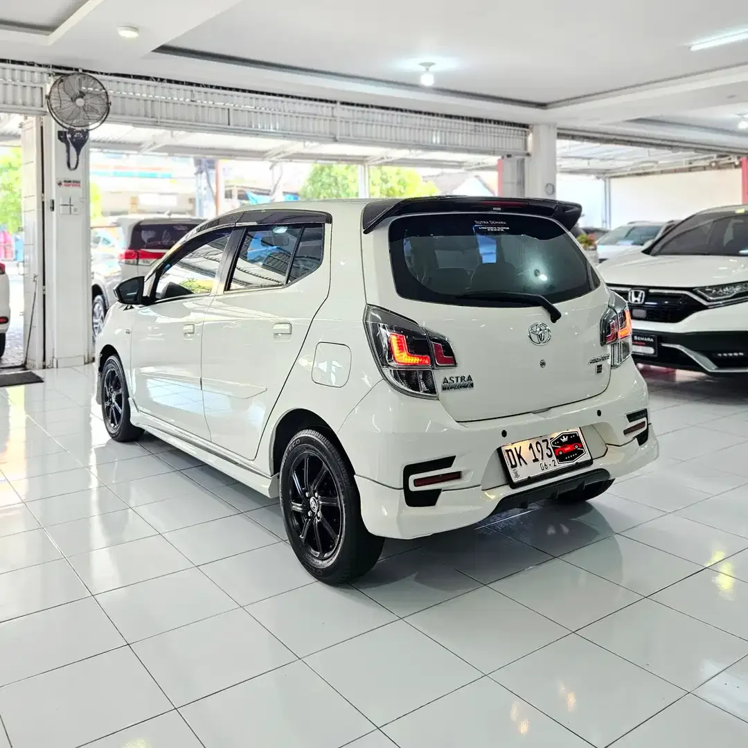 [2022] DP27jt! Agya GR Sport 1.2 matic 2022 DK LowKM bkn G TRD 2024 - Image 4 of 10