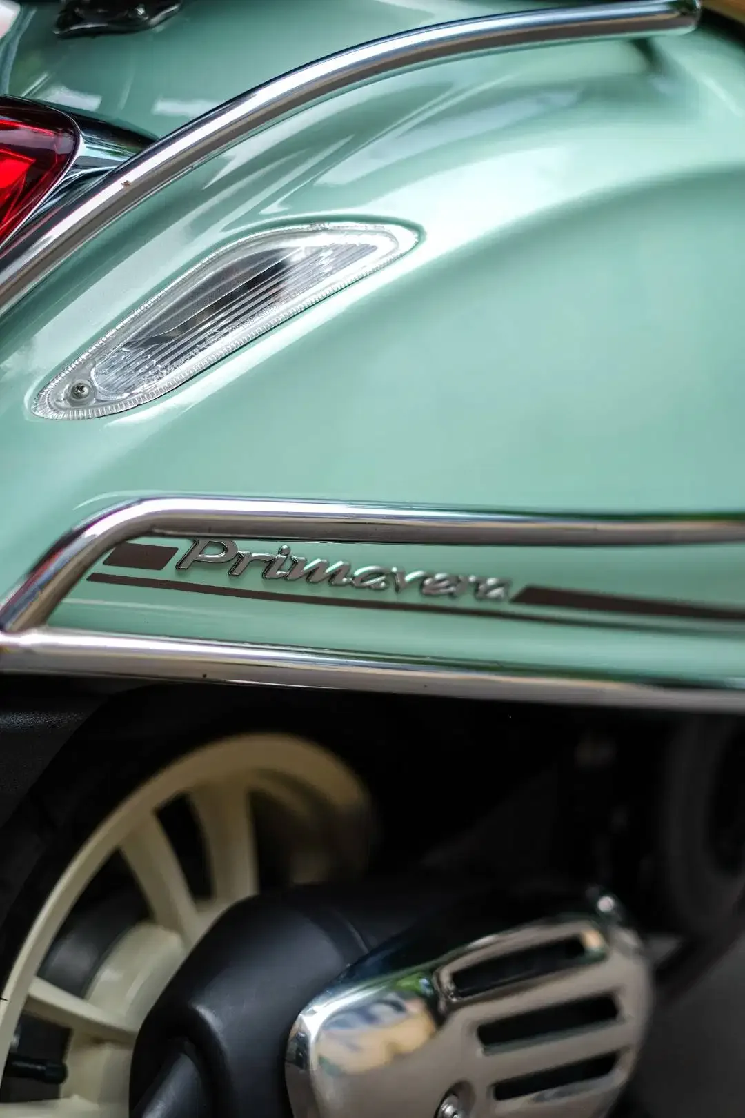 VESPA PIAGGIO PICNIC HIJAU MINT GREEN MINT RELAX GREEN NIK 2021 - Image 7 of 10