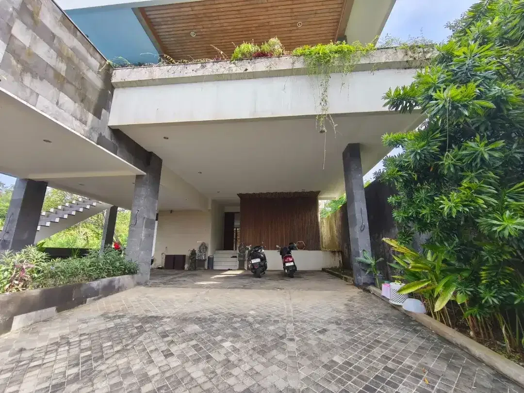 For Sale/Lease Monthly or Yearly Luxury Modern Villa With Big Stunning Pool And Sea View 3 Floor In Goa Gong, Jimbaran. - Image 7 of 10