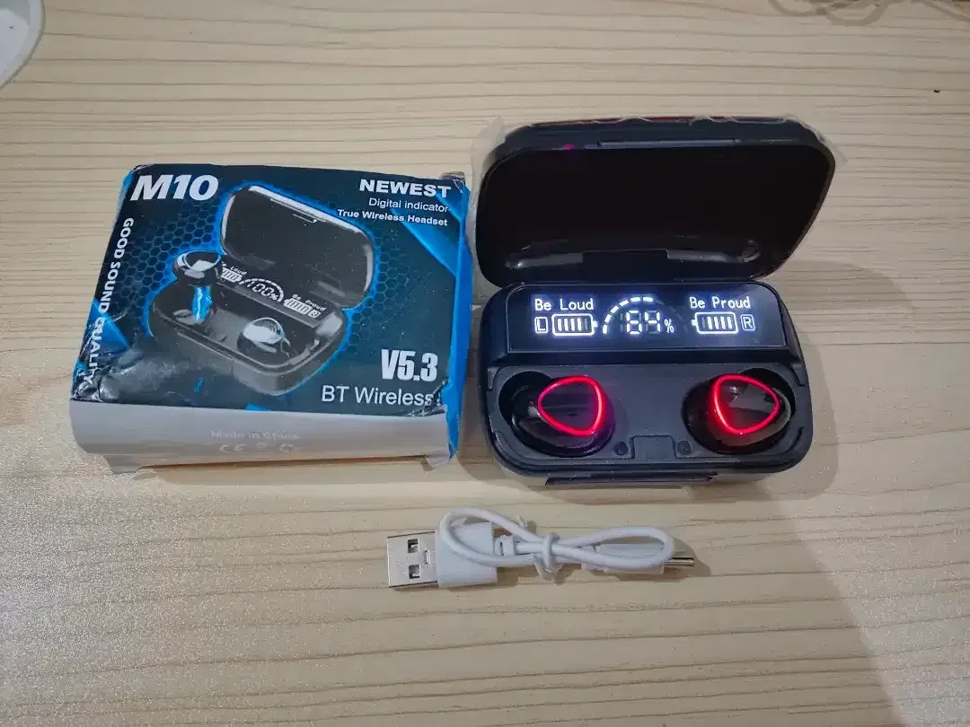 Headset Handsfree earphone bluetooth Led Smart with Powerbank - Image 1 of 4