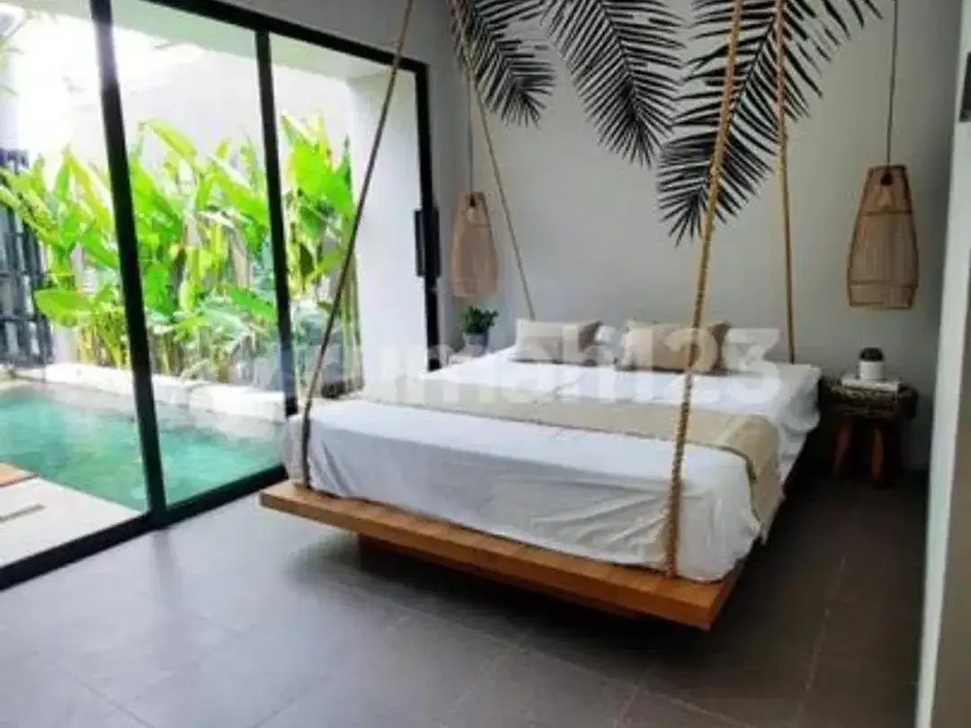 Villa Tropika Modern Style Lingkungan Sejuk dan Tenang - Image 1 of 5