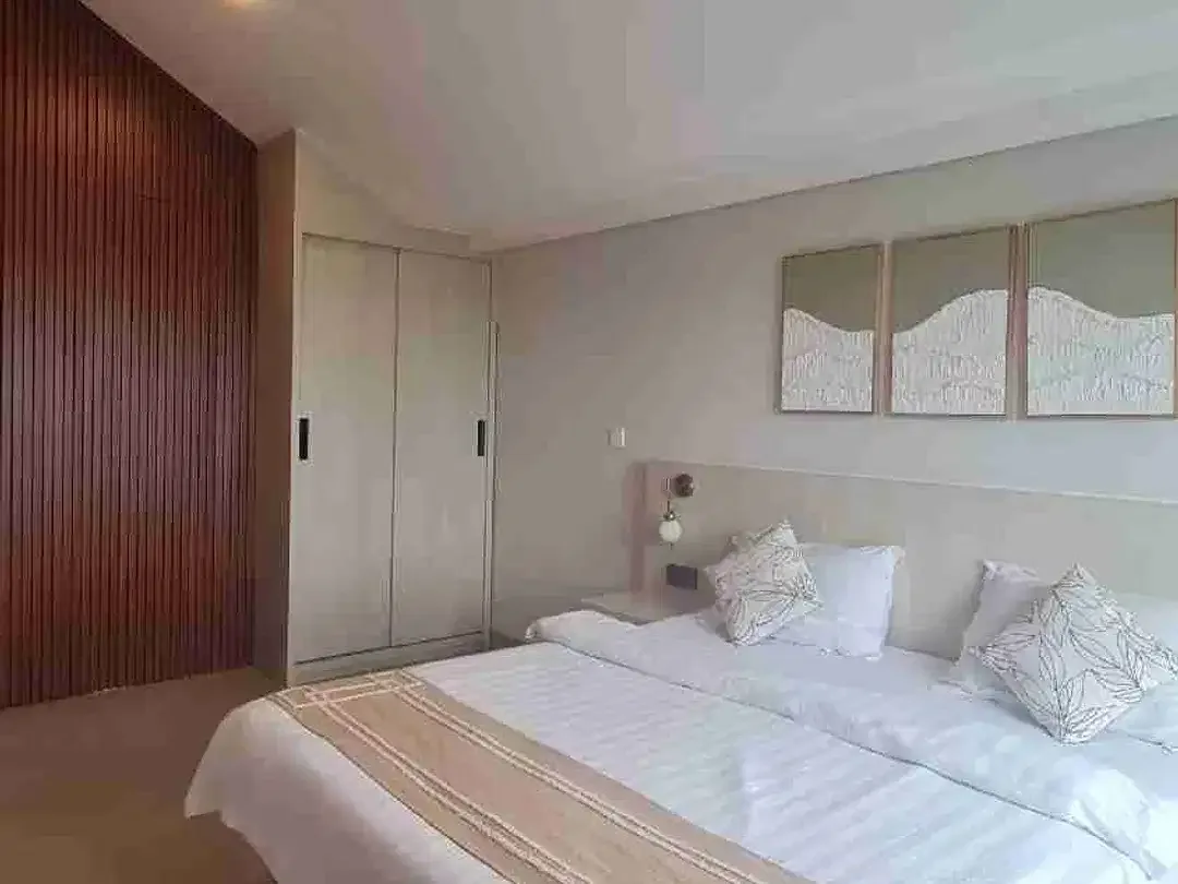 Villa Modern Minimalis 2 Lantai View Sawah di Seminyak - Image 8 of 10