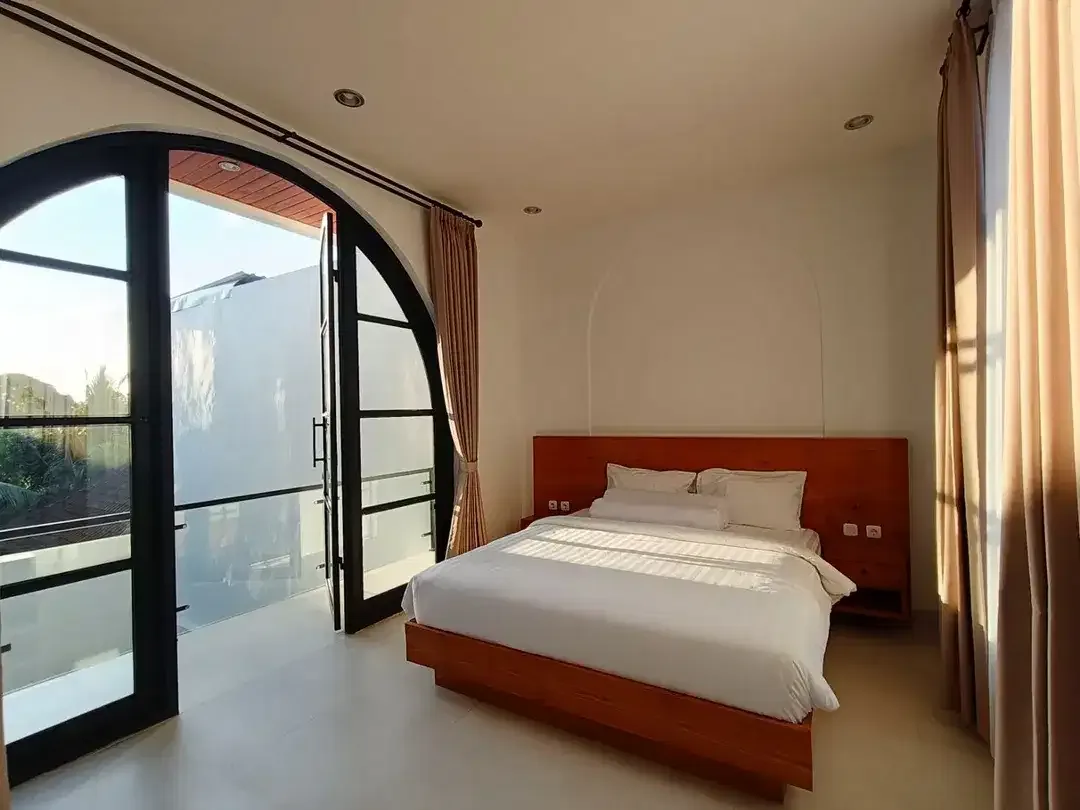 Disewakan Vila Baru Fully Furnished Ocean, Sunset and Sunrise View di Taman Mumbul, Nusa Dua - Image 8 of 10