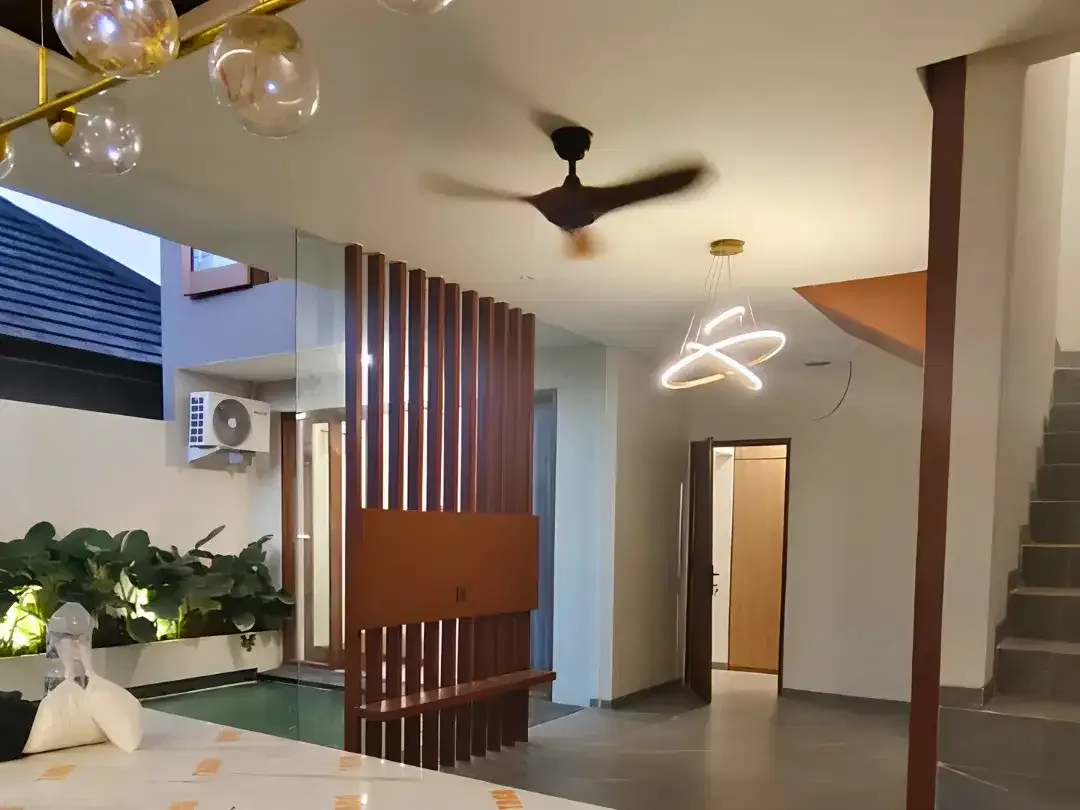 [For Sale] Villa Nusa Dua - 3 Bedrooms Fully Furnished - Image 1 of 10