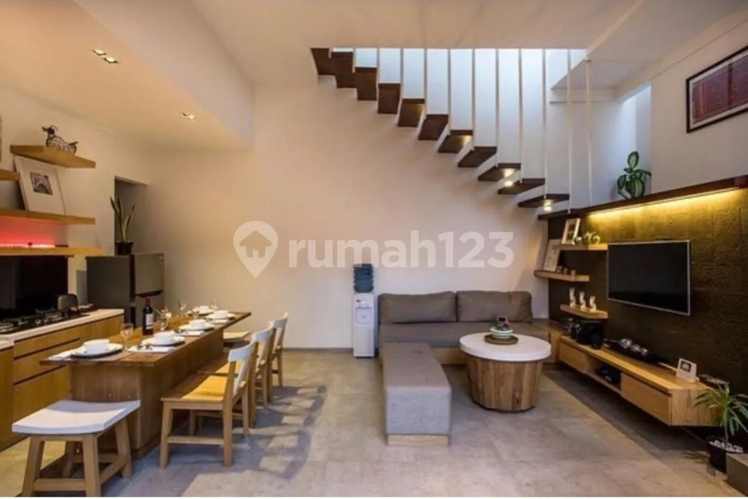 3 Bedrooms Villa At Prime Location, Seminyak - Image 3 of 4