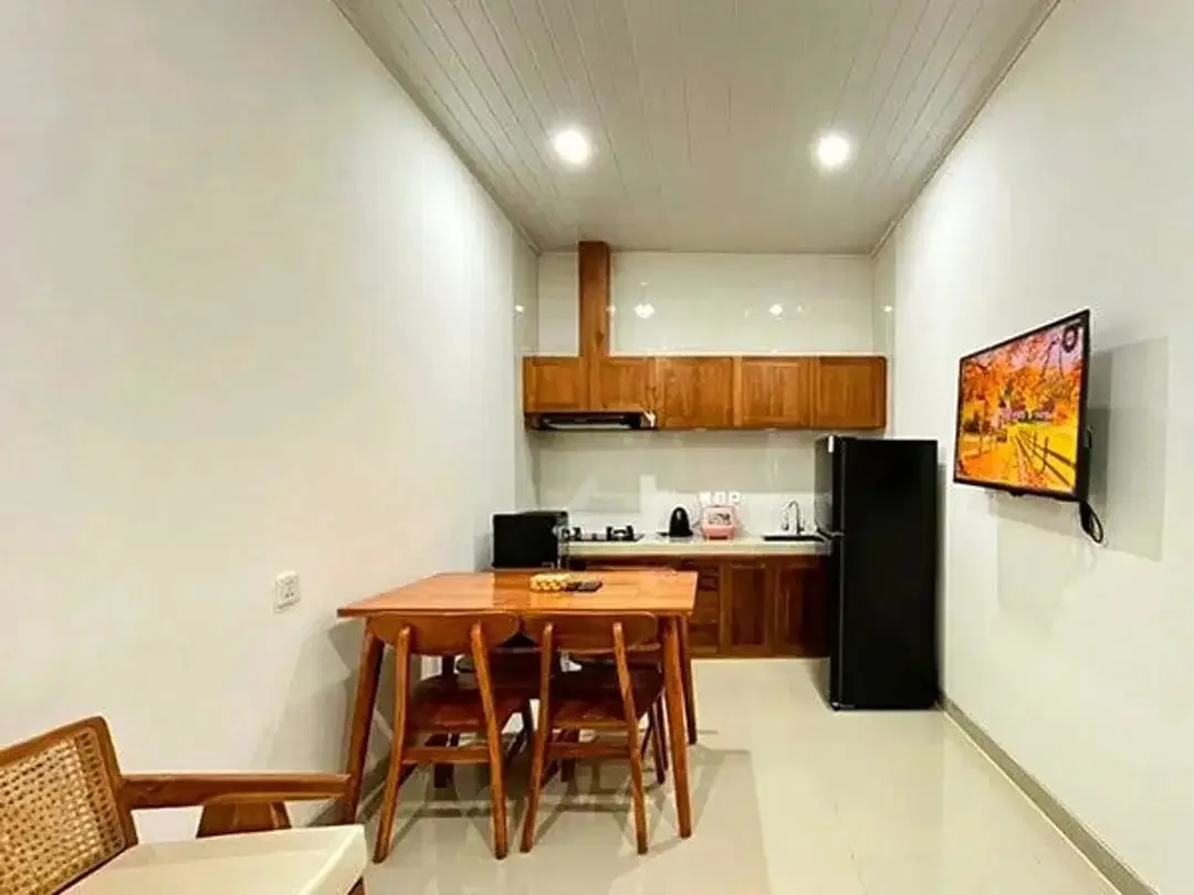 [Amr-230.Srt] Annual Rental Brand New Villa In Kemenuh – Private Pool & Rooftop Bale Bengong - Image 6 of 10