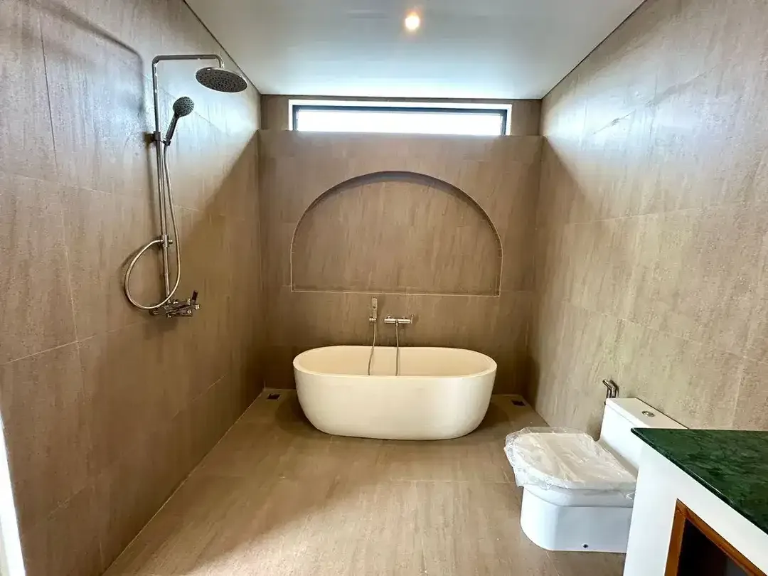 BRAND NEW VILLA DI JL TUKAD BALIAN RENON DEKAT PANTAI SANUR - Image 2 of 9