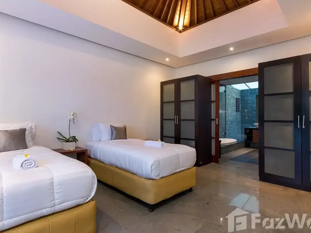 3 Bedroom Villa for sale in Seminyak, Bali - Image 6 of 9