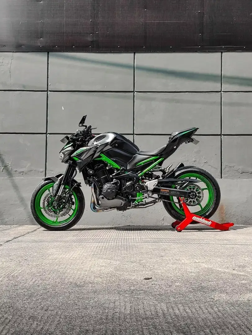 Kawasaki Z900 ABS tahun 2024 Very Low Odo Mulus TT FP Like New - Image 3 of 10