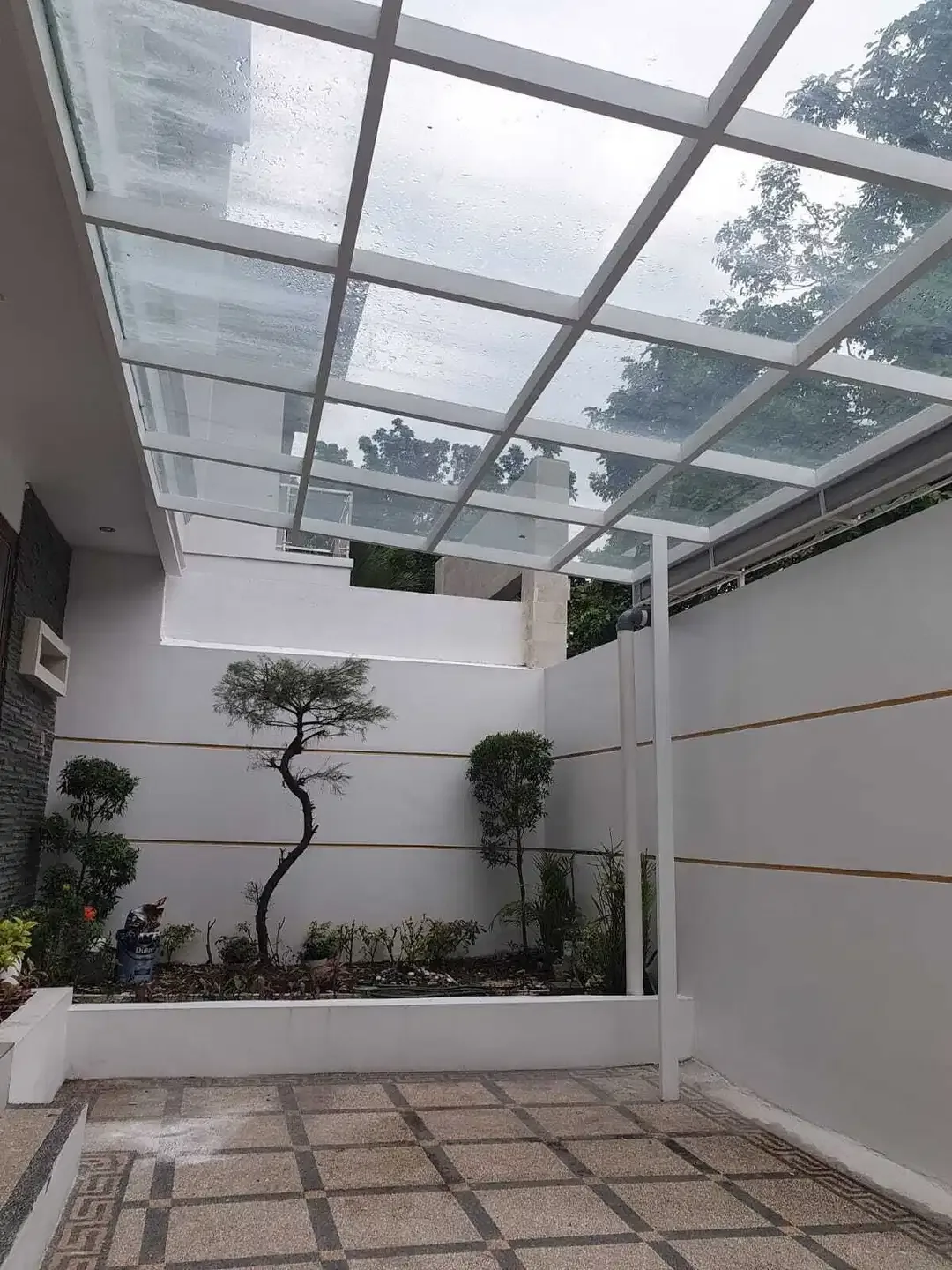 Villa Modern Style Jl Gedong Sari Mumbul - Image 3 of 10
