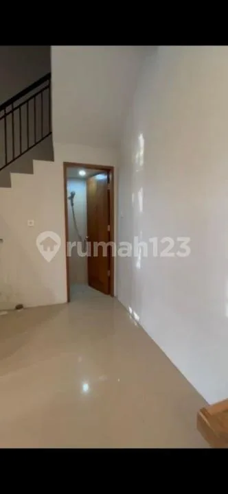 Disewakan Rumah 2 Lantai Minimalis Denpasar Selatan - Image 4 of 4