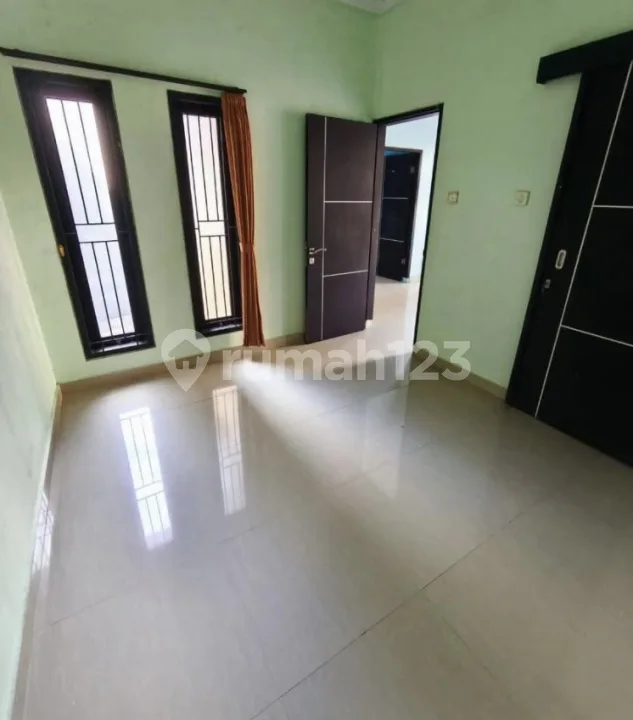 K212 Sewa Rumah Teuku Umar Barat Denpasar Bali Dekat Seminyak Canggu Kerobokan Dalung - Image 2 of 4