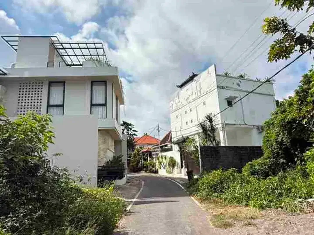 Dijual Tanah 200m² Hanya 5 Menir Menuju Pantai Melasti Bali - Image 9 of 10