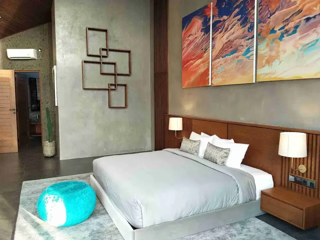 Luxury Villa Premium 5 Kamar Dekat Pantai Batu Bolong - Image 8 of 10