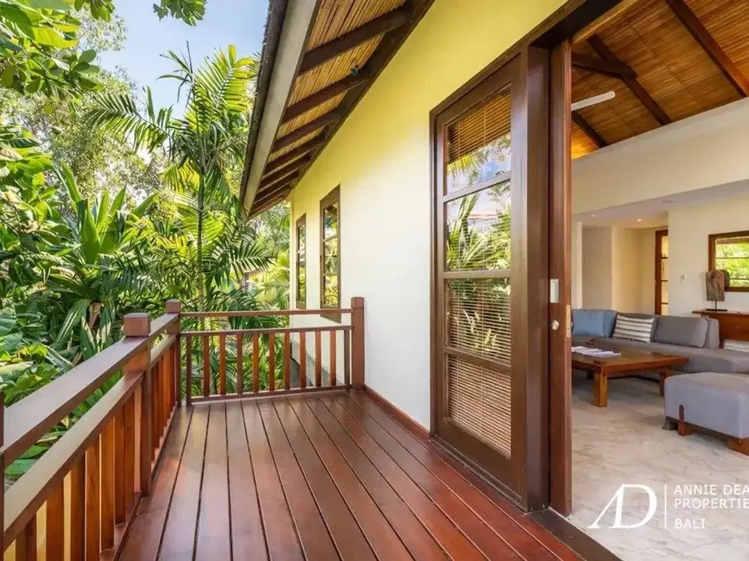 FREEHOLD | 3-BED VILLA WITHIN A LUXURY RESORT WITH BEACH ACCESS - Image 5 of 10