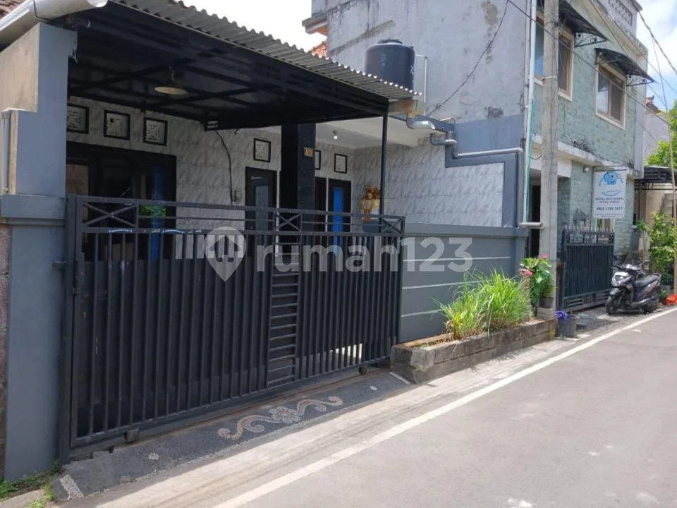 Rumah Dilingkungan Perumahan - Image 2 of 4