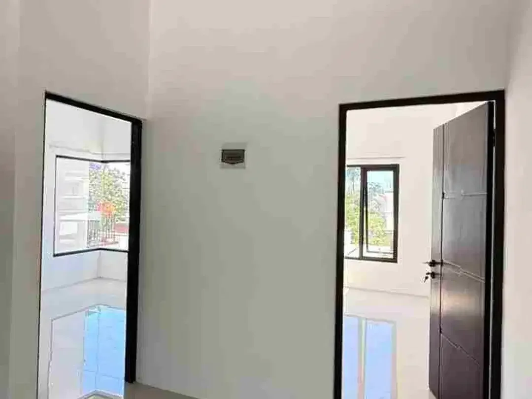 Jual Rumah 2lt Unfurnished Lokasi Perumahan Mumbul Jimbaran Bali. area strategis & nyaman untuk hunian. - Image 3 of 10