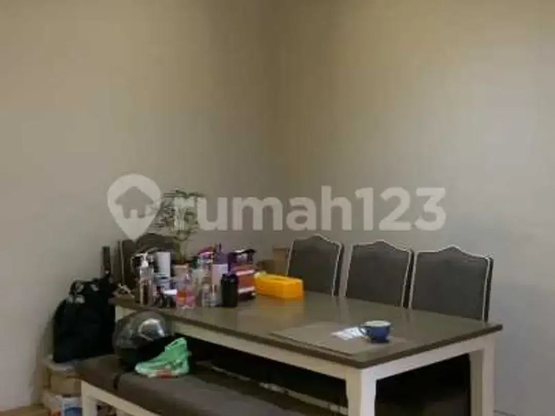 Rumah 2 Lantai di Perumahan Eksklusif Jimbaran - Image 4 of 6