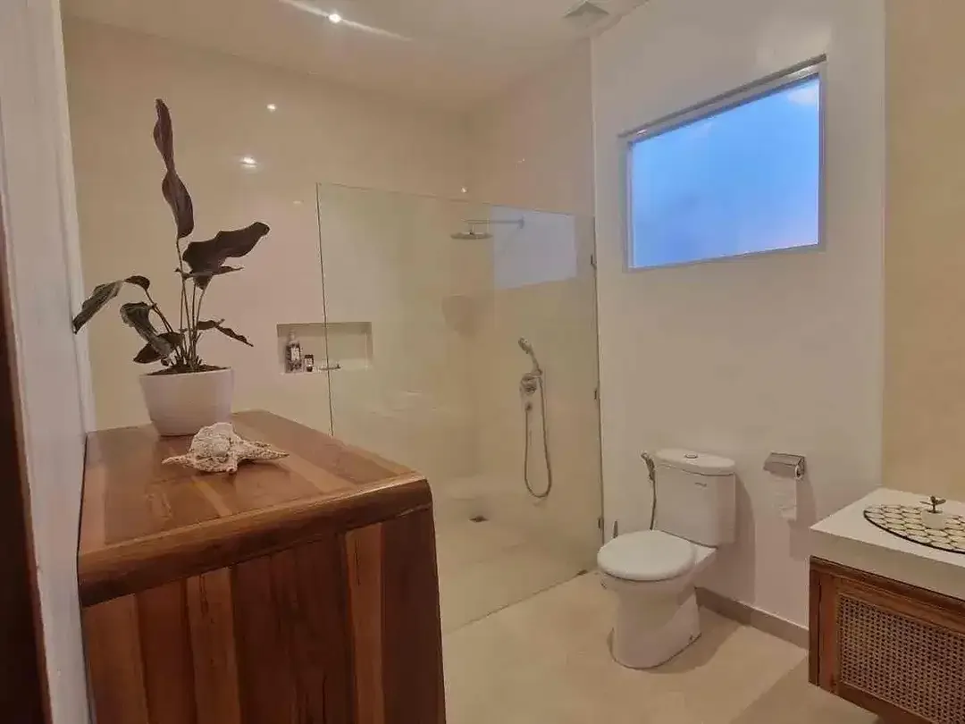 DIJUAL VILLA 2-BEDROOMS FULLY FURNISHED DI KUTUH - Image 8 of 10
