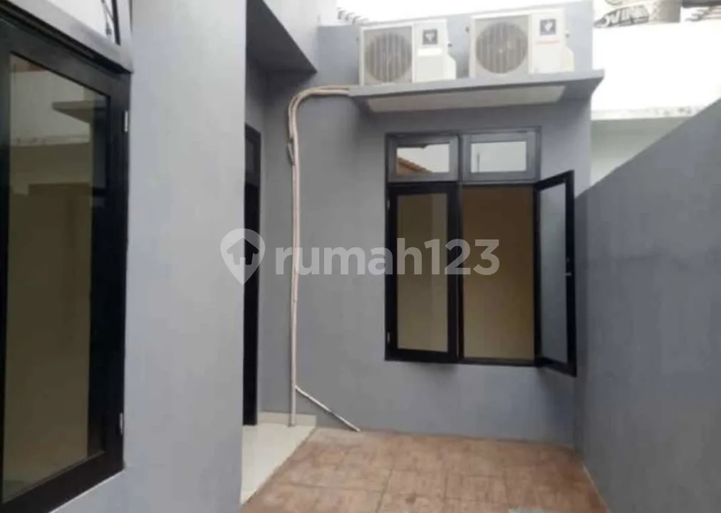 Rumah Luas & Nyaman di Lokasi Strategis Denpasar - Siap Huni! - Image 3 of 4