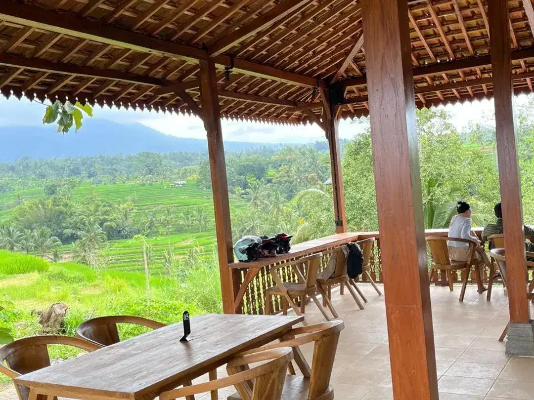 DIJUAL / DISEWAKAN – RESTO & VILLA KAYU DI JATILUWIH, TABANAN, BALI - Image 6 of 9