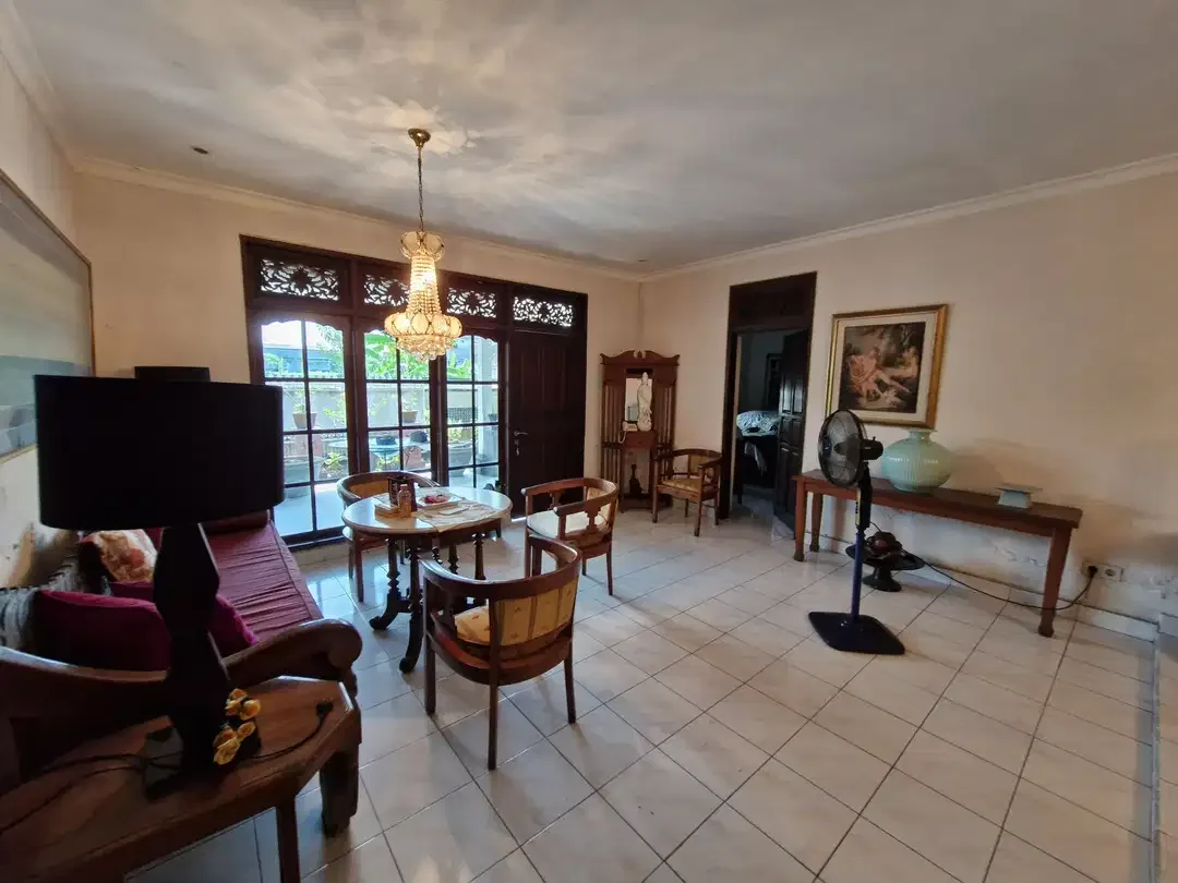 JUAL RUMAH DENPASAR DEKAT UBUD FULL FURNISHED - Image 4 of 10