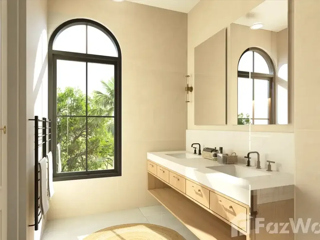 5 Bedroom Villa for sale in Canggu, Bali - Image 9 of 10