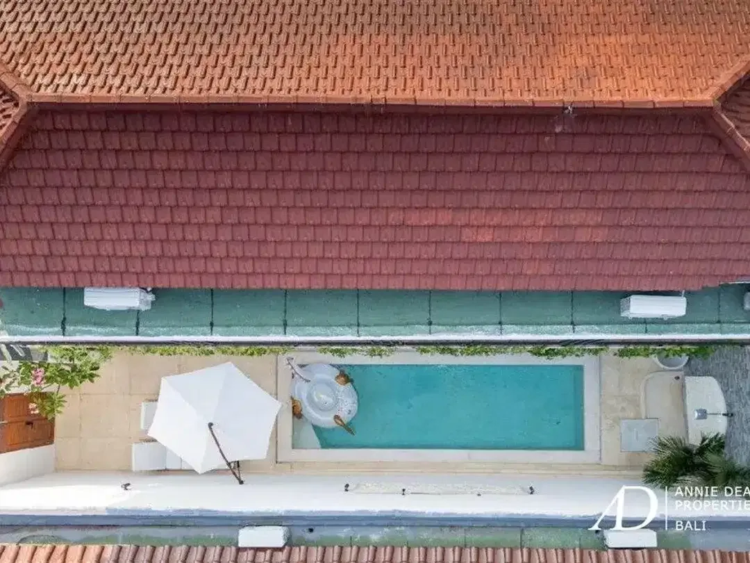 FREEHOLD | MODERN 3-BEDROOM VILLA IN KEROBOKAN NEAR CANGGU - Image 9 of 10