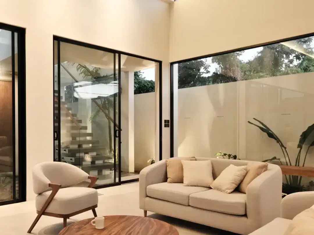 TROPICAL VILLA CLOSE TO PANTAI KARANG SANUR - Image 1 of 8
