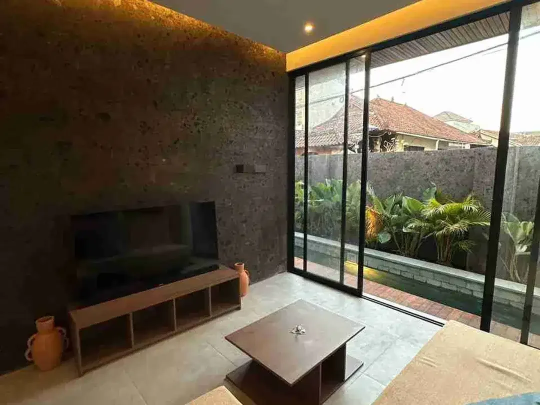 Villa Mewah 3 Kamar Tidur Lokasi Strategis di Canggu - Image 8 of 10